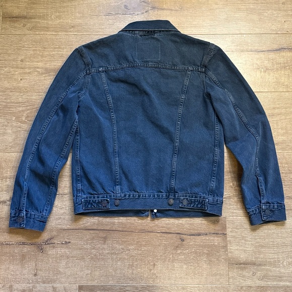 Levi's Trucker Denim Jacket Men’s XS Dark Grey Wash Jean Cotton 72334 - Picture 2 of 12